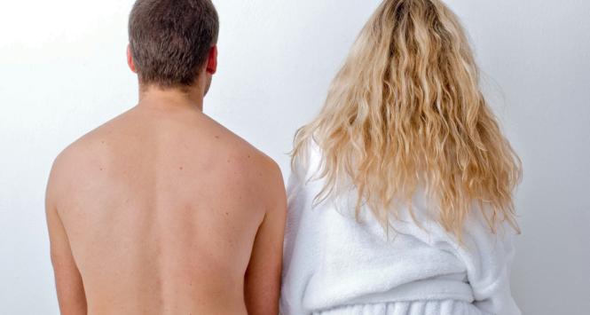 „Nie wiemy, jak rozmawiać o seksie, bo przede wszystkim nie nauczyliśmy się tego w domu rodzinnym. Rodzice nie rozmawiali z nami o tym i zachowywali się tak, jakby seks w ogóle nie istniał.”