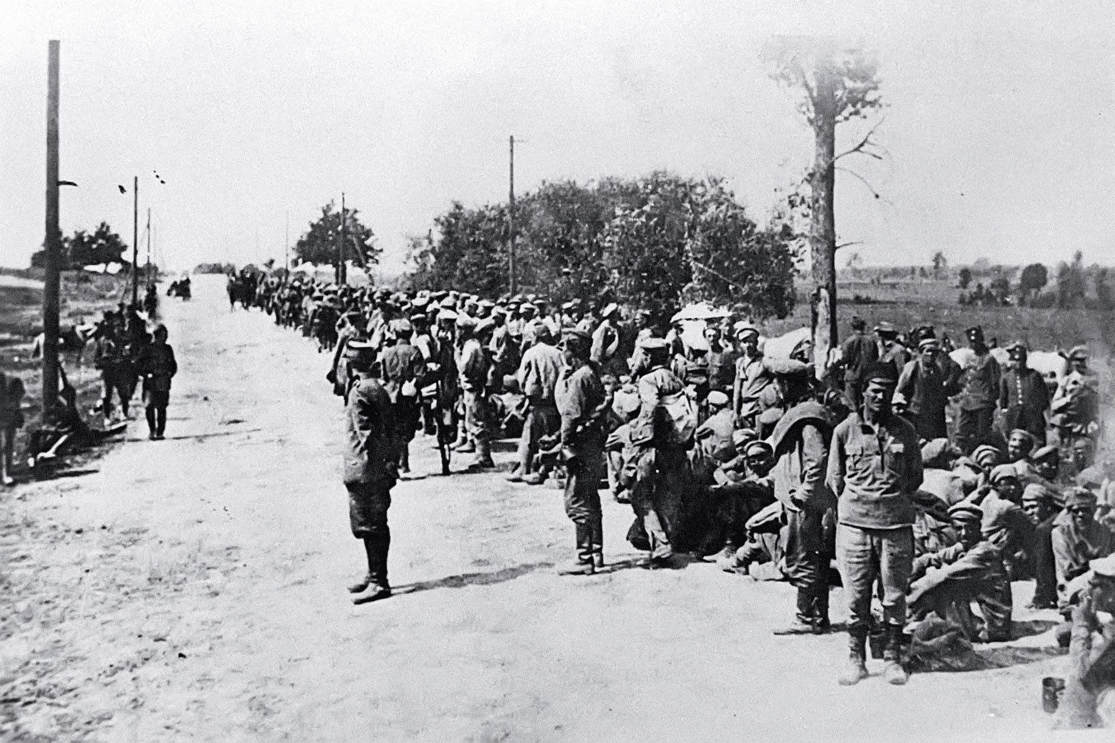 Концлагеря на территории беларуси. Пленные бойцы РККА В Польше 1920. Советские пленные в Польше 1920. Лагерь военнопленных в Польше. Советские военнопленные в Польше 1920.