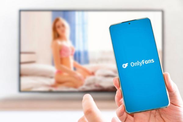 Dlaczego Musk chce rozpadu Unii? I czy OnlyFans to ostatnia platforma społecznościowa