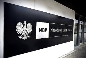 Wyrafinowane sposoby unikania odpowiedzi stosuje Narodowy Bank Polski pod kierownictwem Adama Glapińskiego.