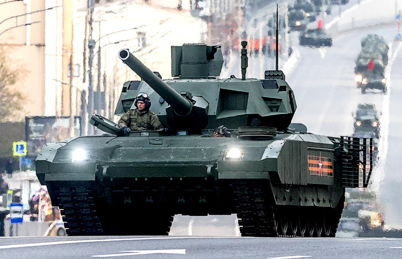 T-14 Armata podczas próby tegorocznej parady w Moskwie