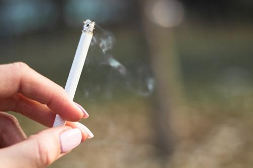 Akcyza na papierosy wreszcie w górę. Ale to za mało