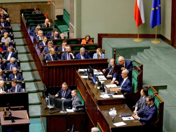 45. posiedzenie Sejmu dziesiątej kadencji