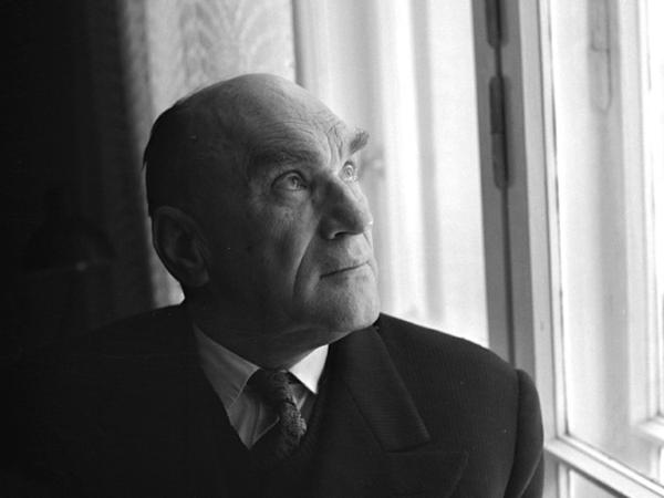 Jarosław Iwaszkiewicz