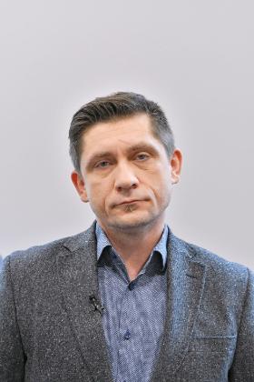 Prof. UW dr hab. Przemysław Sadura