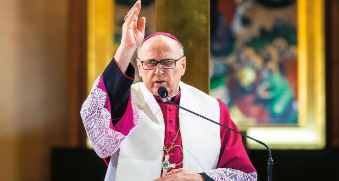 Biskup Wiesław Mering