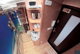 2,5-metrowy apartament przy ulicy Garncarskiej w Krakowie.