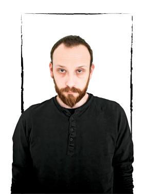 „To, co się dzieje teraz, jest wynikiem tego, że elity III RP, a teraz czwartej czy którejś, są oderwane od rzeczywistości”.