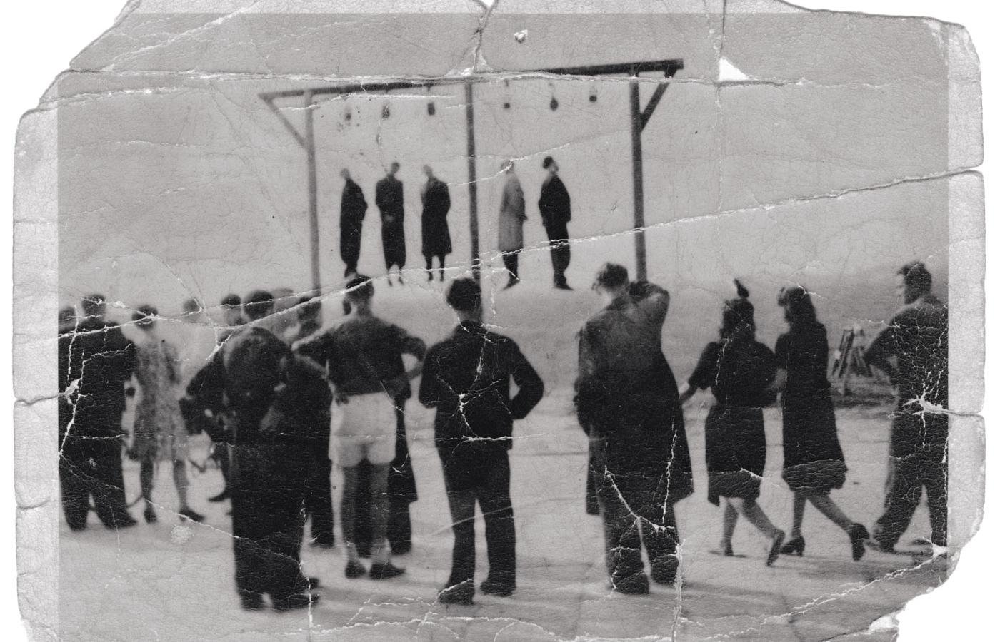 Egzekucja Polaków w okresie okupacji hitlerowskiej, fotografia niedatowana.