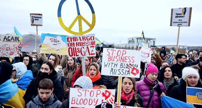 Proukraińska demonstracja w Berlinie, 6 kwietnia 2022 r.