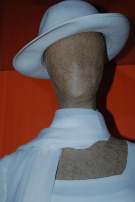 Na wystawie prezentowanych jest wiele oryginalnych kostiumów szytych dla Romy na potrzeby filmów...