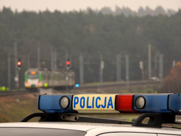 Uszkodzony fragment torowiska w powiecie garwolińskim